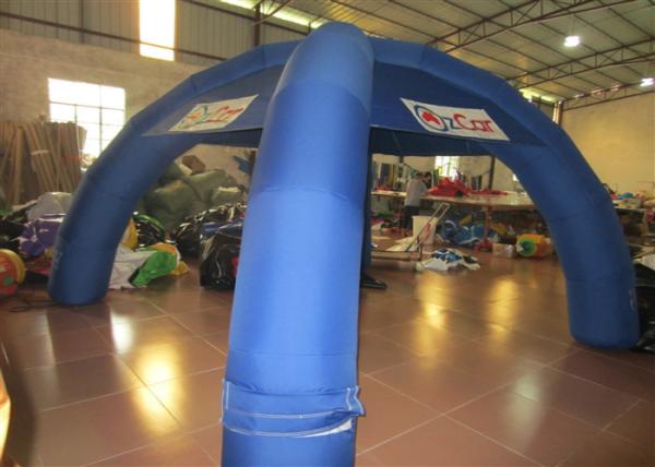 Tenda de evento inflável à prova d'água para exposição 5 X 5 m 0,9 mm Pvc encerado impressão de seda