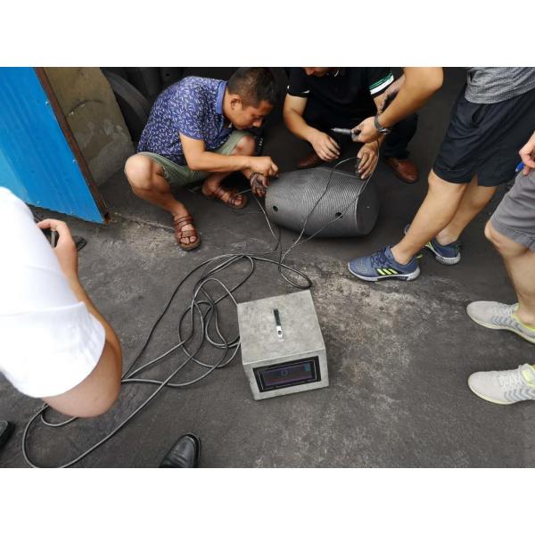 Высокая плотность   графитового электрода тугоплавких продуктов ранга УХП для завода по изготовлению стали