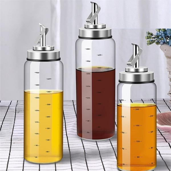 Automatic Opening and Closing Oil Bottle for Kitchen High Borosilicate Glass 6.4*25cm