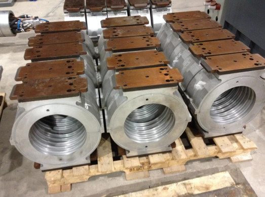 Skrg3000 HDPE Большой диаметр Тяжелый калибр Экструзионная труба с полой стенкой Намотка для изготовления пластиковых труб