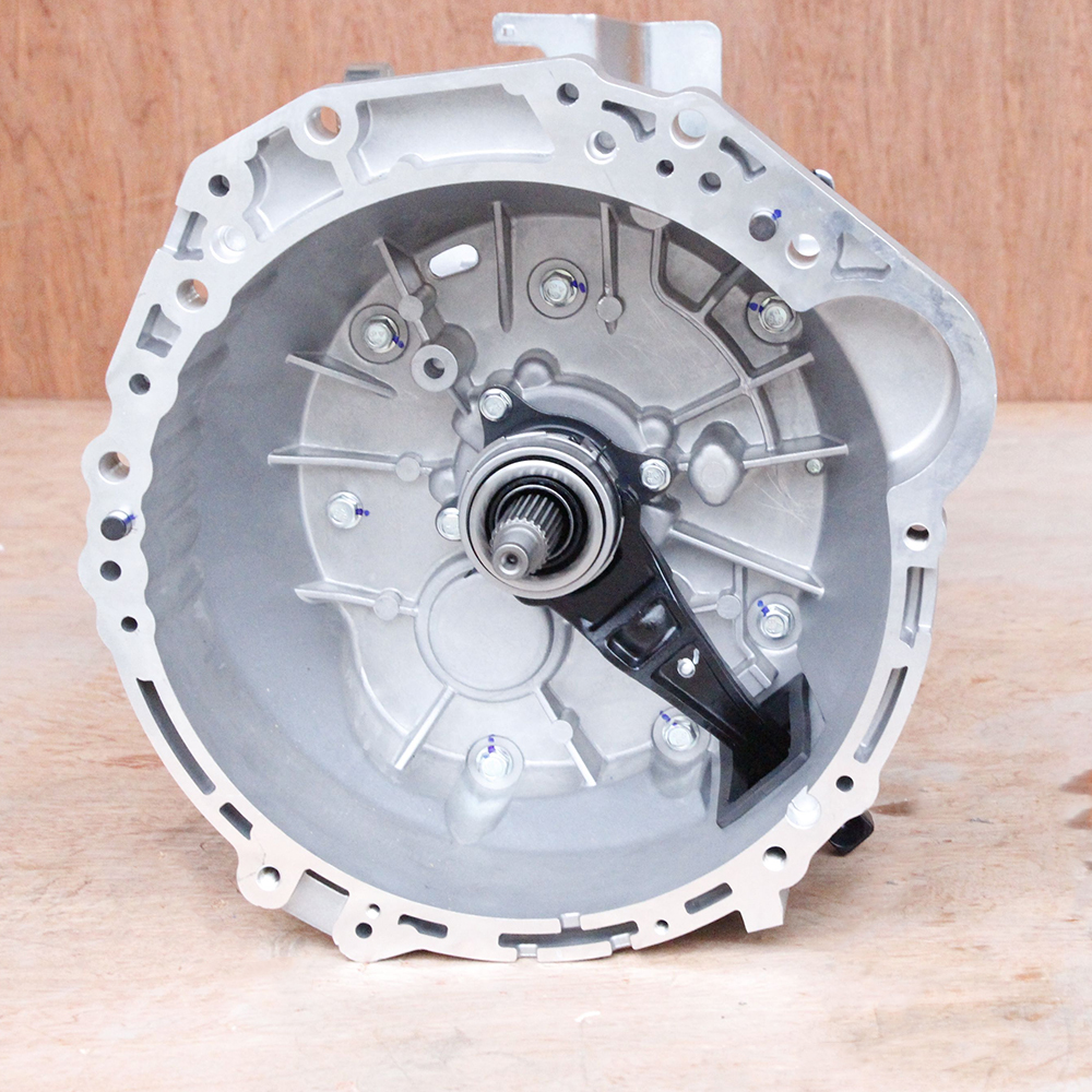 Zpartners MR5T21B05 Manual Transmission Assembly Gearbox for Shineray SRM Haise 2.0L OEM 1700010-E2010-F3000 Auto Parts Replacement Factory Supply