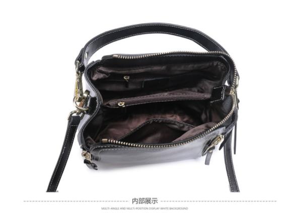 Korean Style Oil Wax Cowhide Handbag , Single Shoulder Oblique Straddle Female Bag