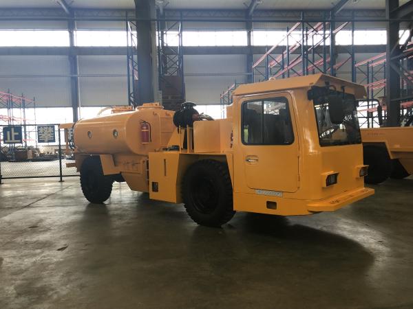 Underground Fueling Truck Service Utility Vehicle 3410mm Wheel Base With Cab