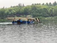 Paddle Wheel Propulsion 5 Km/h Surface Cleaning Boat For River