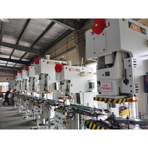 Convoyeur à rouleaux à l'arrêt de marche