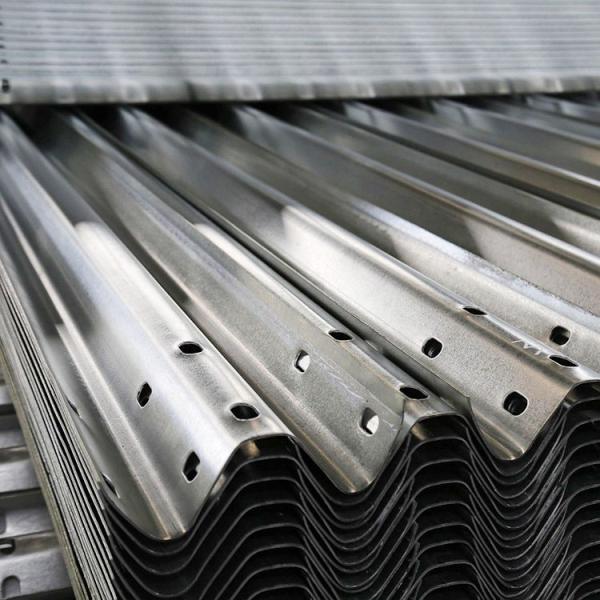 CE/BV/ISO 9001/ISO14001/ISO 18001 Certified W Beam Steel Highway Guardrail Barrier