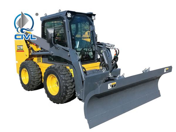 Euro III Emission Road Maintenance Machinery XT740 Mini Skid Steer Loader