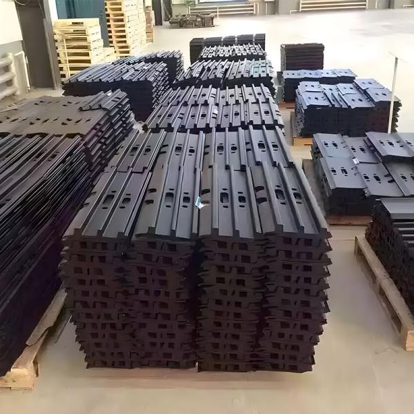 Excavator Bulldozer Part Spare Bulldozer Excavator Track Shoe for Construction Machinery