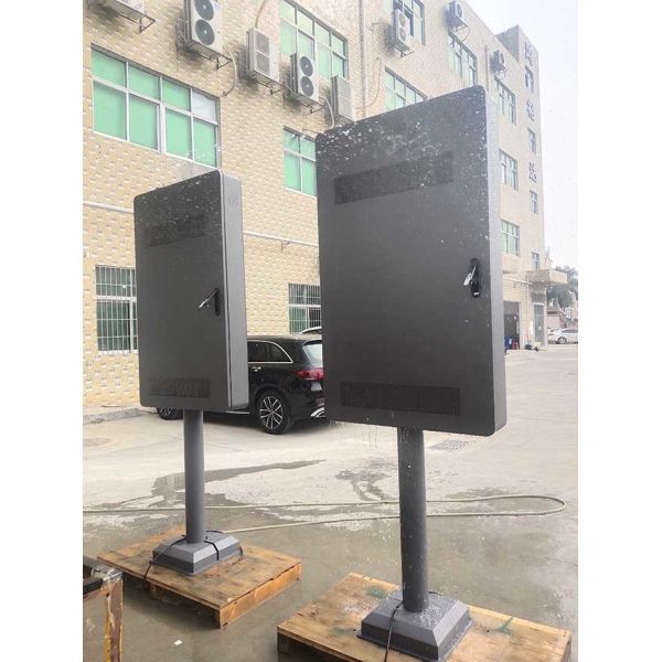 55-inch high-definition, high-brightness network remote cloud publishing large vertical screen outdoor lcd digital signage