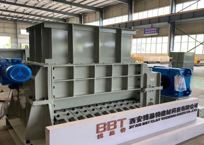 Double Tooth Roller Crusher Machine Full Automatic For Tunnel Kiln Plant