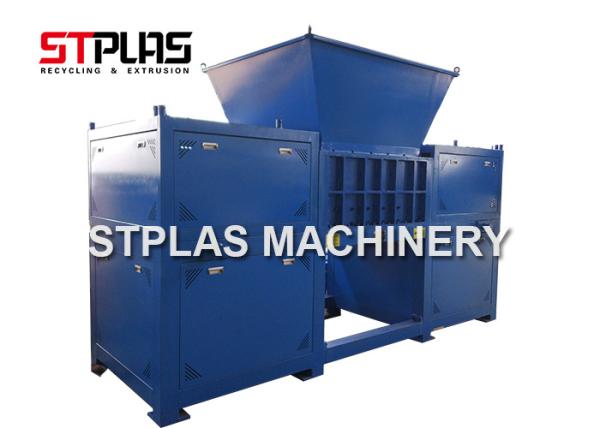 A máquina plástica industrial da retalhadora do eixo dobro para a garrafa plástica/lasca-se duramente