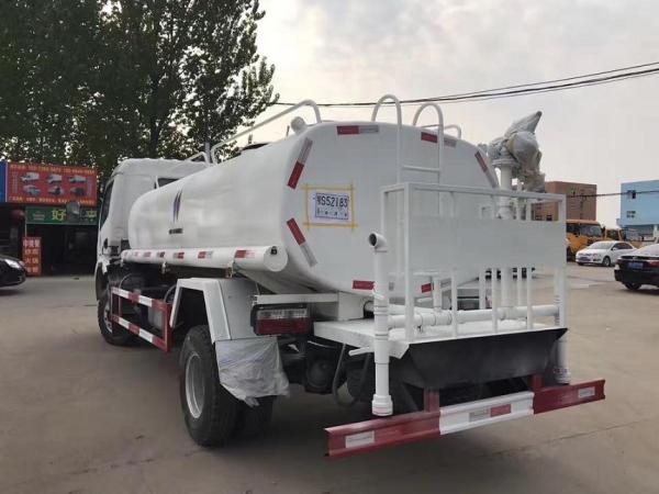Anti Corrosion 10000 Gallon Water Truck , 5 Tons 4 X 2 Dongfeng 120hp Water Container Truck