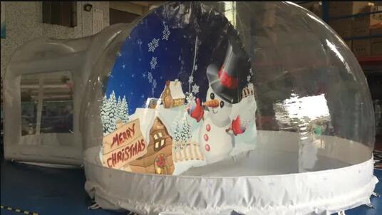 КЭ ЭН71 ЭН14960 украшения большого глобуса снега крупного плана рождества на открытом воздухе