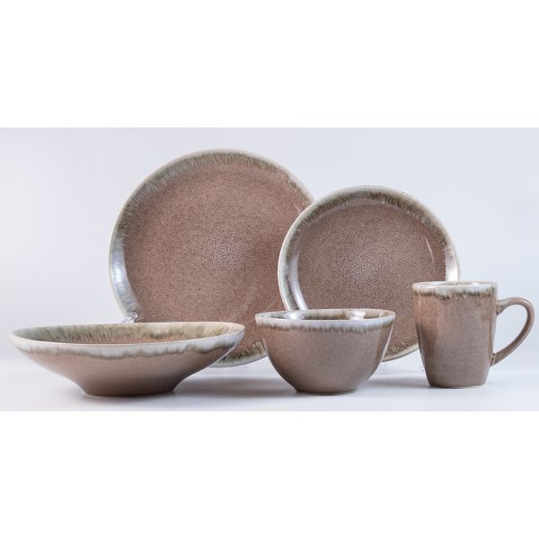 Dinnerware set