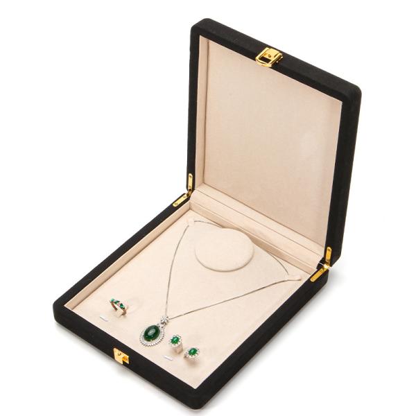 Noir Hanhong Coordonné personnalisé d' un coin en microfibre en cuir Anneau de bijoux Boîte d'emballage Luxe ensemble de collier de perles Boîte de stockage de bijoux