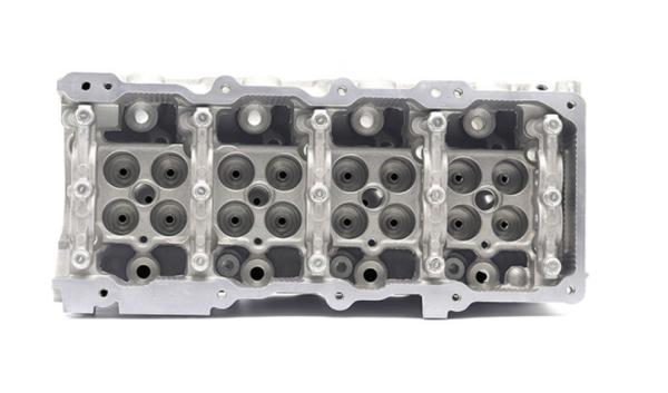 7701061586 ZD3 Engine Cylinder Head Assembly For Nissan Mascott