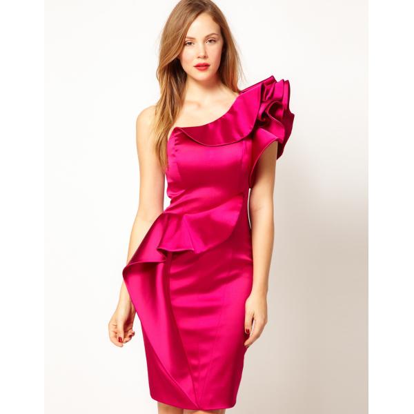 Сатинировка одно платье вечера оборок плеча миниое, красное для датировать