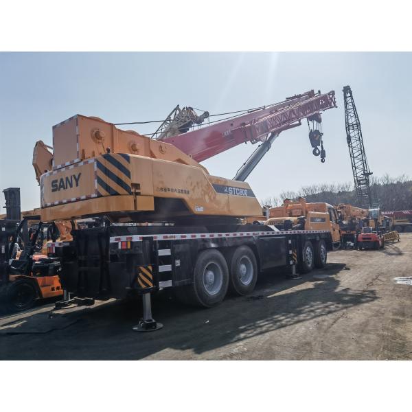 SANY STC800 80 toneladas guindaste móvel para automóveis máquina de construção usada guindaste móvel para todos os terrenos
