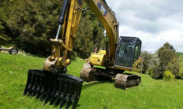Customized Mini Digger Land Rake , Excavator Landscape Rake For PC50