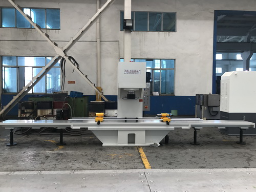 Винт шарика/круглая Адвокатура выправляя Workpiece машины 80T 4m прессы