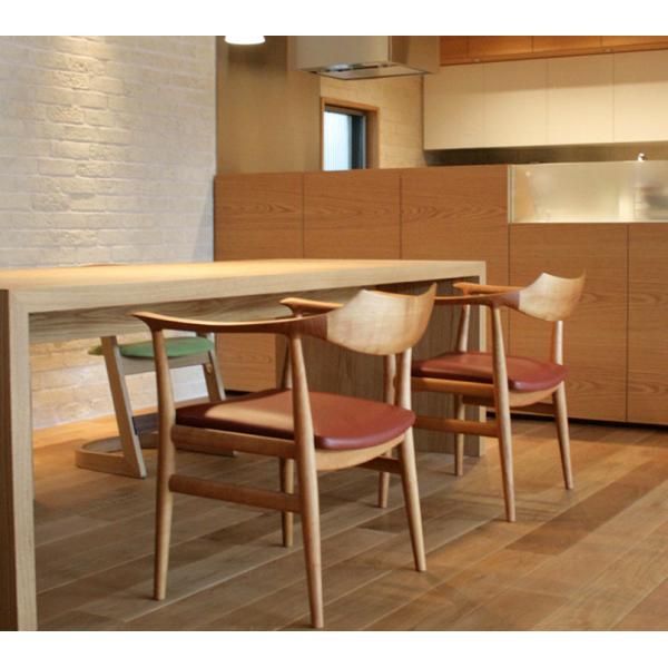 Pu Wooden Kennedy Armchair 480*460*760mm For Dining Room