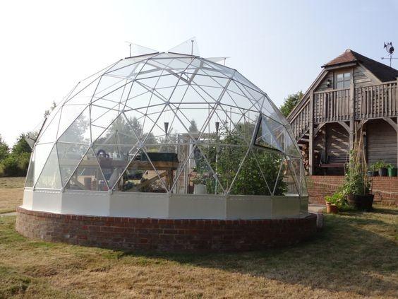100 % Waterproof Outdoor Geodesic Dome Greenhouse 100-130 Km/H