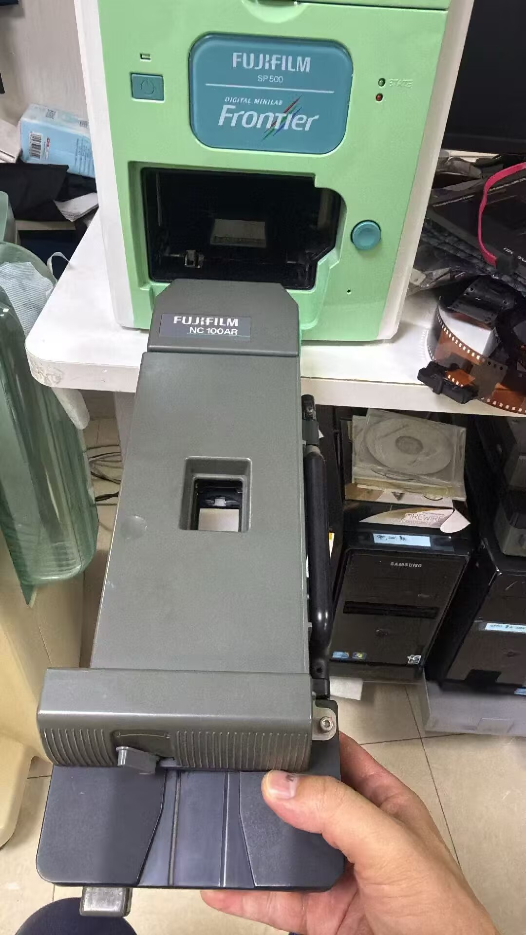 Fujifilm SP-500 Film Scanner Standalone with MFC10AR Slide Carrier Full Set, Professional 35mm Slide & Filmstrip Digitizing Scanner