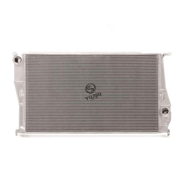 Aluminum Radiator for BMW 335i M135i 2006-2013 OEM 17112283808