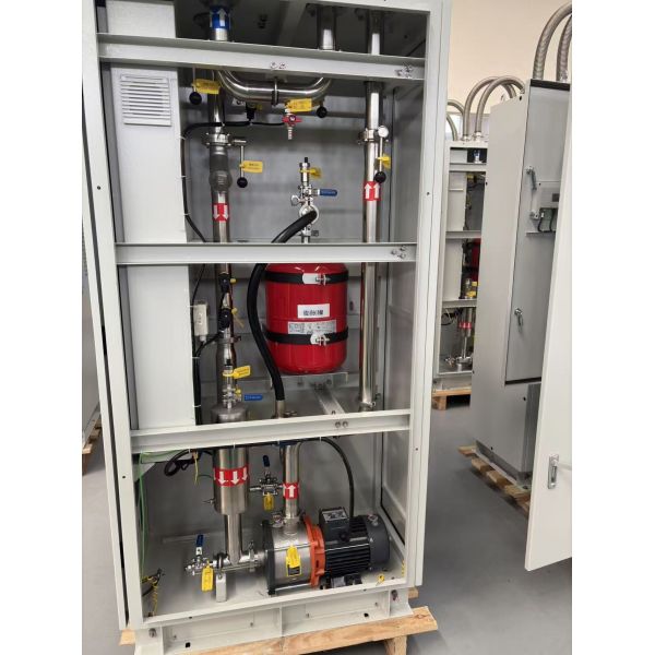 Industry Water Cooling System 85KW Dryers For New Energy Wind And Solar Power Generation