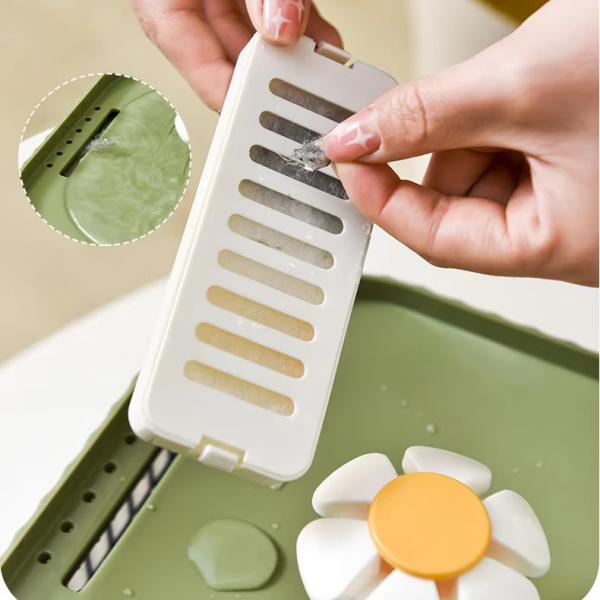 Flower Shape Plastic Electronic Automatic Cat Water Fountain Dispenser for Pet Drinking