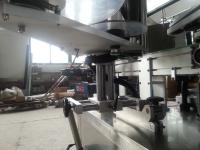 Máquina de etiquetas quadrada 600Kg da garrafa do ANIMAL DE ESTIMAÇÃO do PLC de aço inoxidável