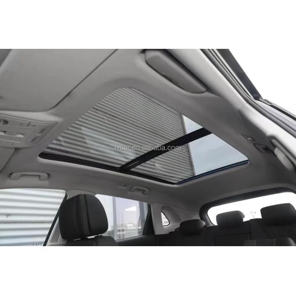 2024 HongQi HS5 Left-Hand Drive Four-Wheel Drive Car with LED Headlights and Features