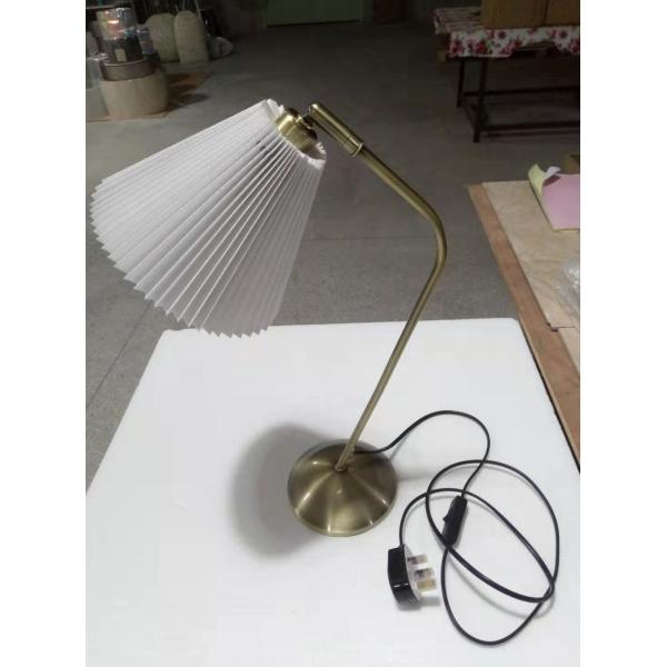 Antique White Pleated Brass Swing Arm Desk Lamp H400 For Hotels