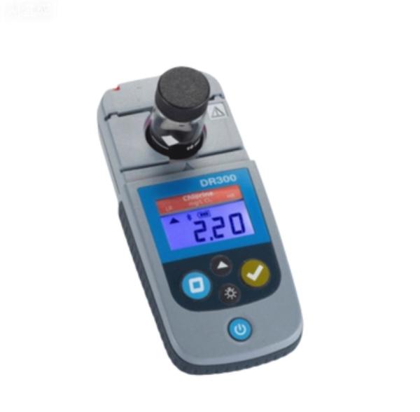HACH DR300  LPV445.97.02110  Portable Colorimeter for Residual Chlorine, Total Chlorine, Chlorine Dioxide, Ammonia Nitrogen, and Ozone Detection