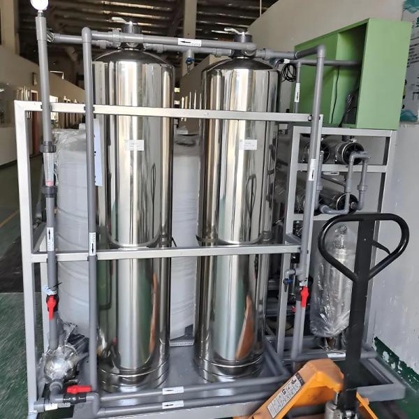 1TPH 2xSS304 Tanks Reverse Osmosis Water Plant For Commercial RO Pure Water Treatment