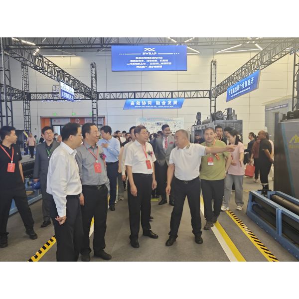 Precision Wire Mesh Weaving Machine
