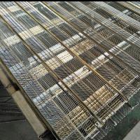 軽量亜鉛メッキリブラス型枠構造