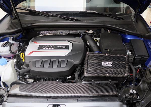 Audi S3 2.0 Intake d'air en fibre de carbone pour augmenter le débit d'air