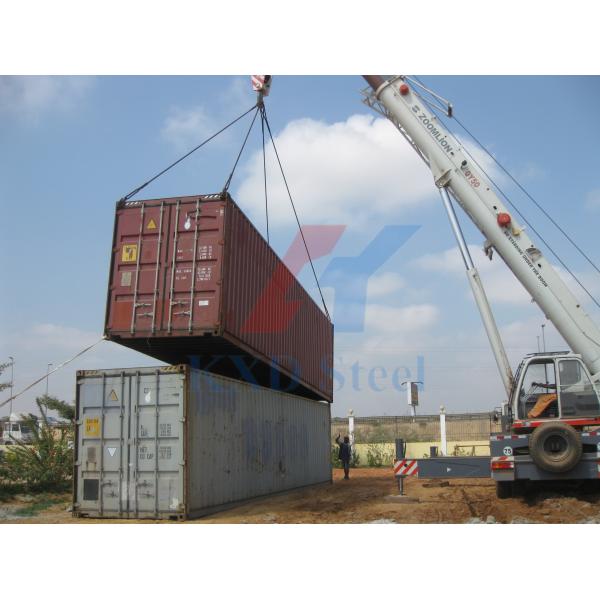 Промышленный склад с изготовленной стальной конструкцией с изолированной крышей и стенами