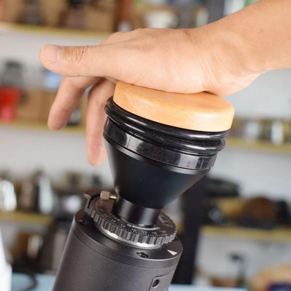 Molde Privado 40mm Conical Burr Grinder Grinder de Grãos de Café Grinder Elétrico Espresso com jato de pressão de ar