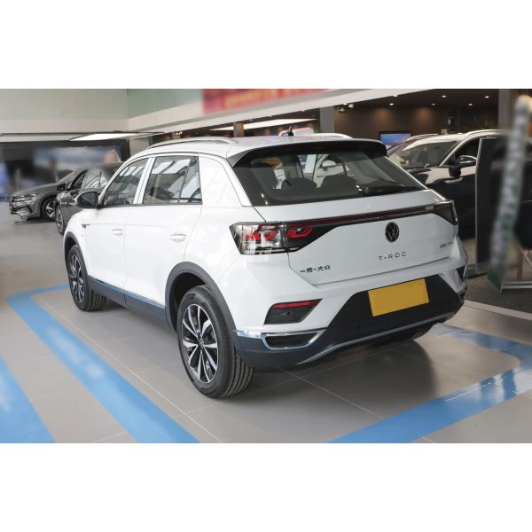 2026 VW T-ROC Two-wheel Drive Gas Petrol Automatic SUV New Car Leather Electric Features Starlight Version Black Light Pack
