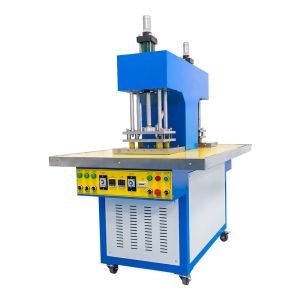 Automatic Silicone Embossing on Garment Making Machine Clothing 2D 3D Label Heating Press Machine