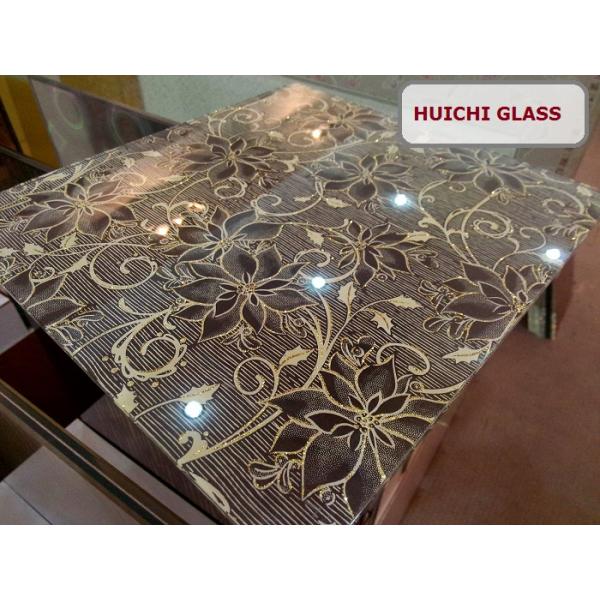 Decorative inserlam for safety glass