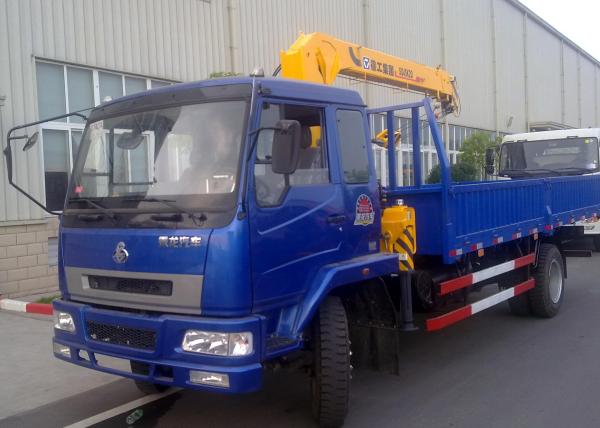 XCMG 4T Mobile Telescopic Boom Truck Mounted Crane With 10m Lifting Height