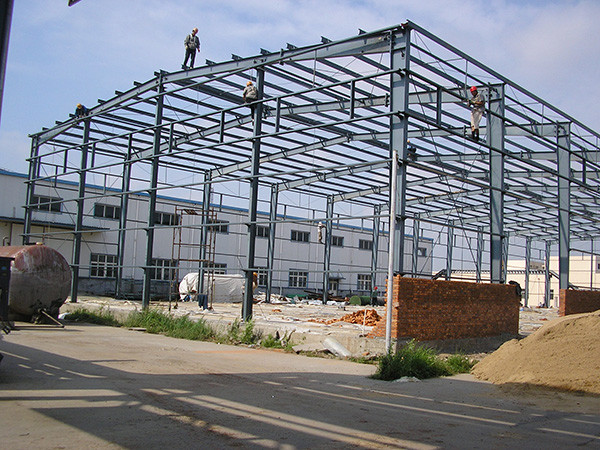 International Standard Prefabricated Steel Structure Building with Plastic Steel Window and Excellent Seismic Performance