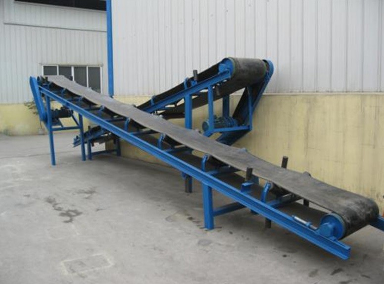 Конвейерная лента кирпича машины 500kg кирпича ленточного транспортера 650 изготовляя