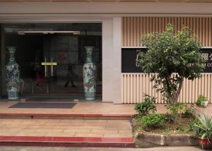 Guangzhou Ours Building Materials Co., Ltd