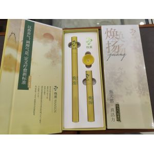 Natural Agarwood Incense Sticks with 20 cm Length and 45 Minutes Burning Time for Meditation and Relaxation