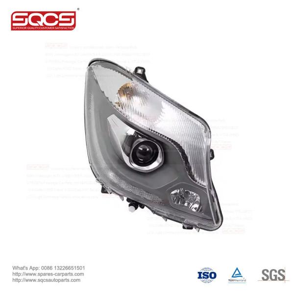 SQCS Marque BI-XENON LED phare avec lentille Pour Mercedes Sprinter W906 B906 Liens 9068203161 9068203261