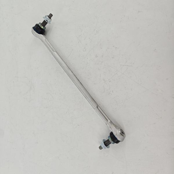 2463200689 Mercedes Benz Stabilizer Link for M270 W176 W246 C117 X156